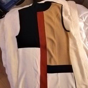 Mock neck sleeveless sweater